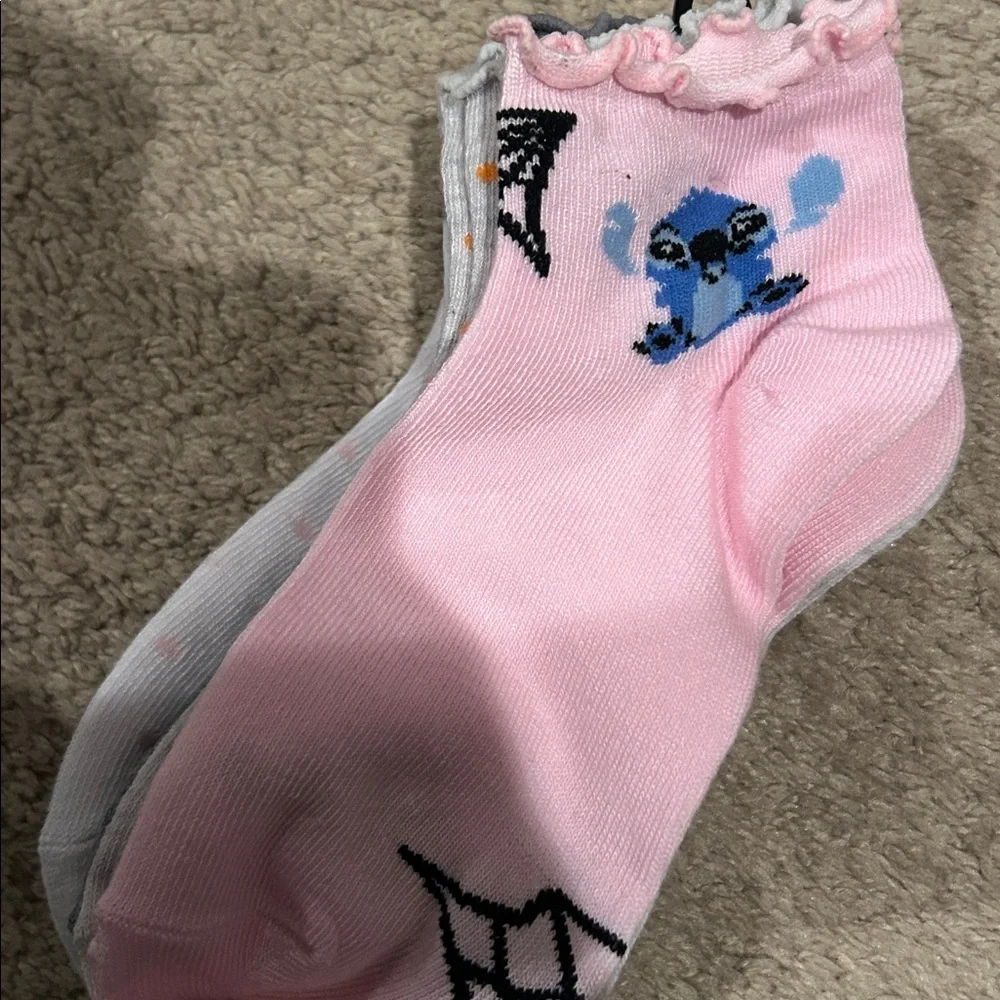 Disney Stitch Halloween Socks 5 pairs 4-10 NWT